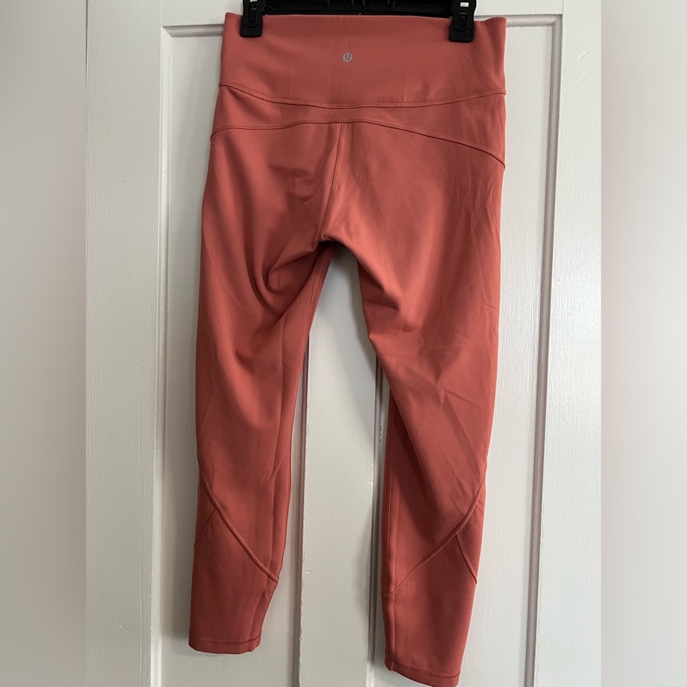 Lululemon In Movement Tight 25” Size 10 - Picture 7 of 11